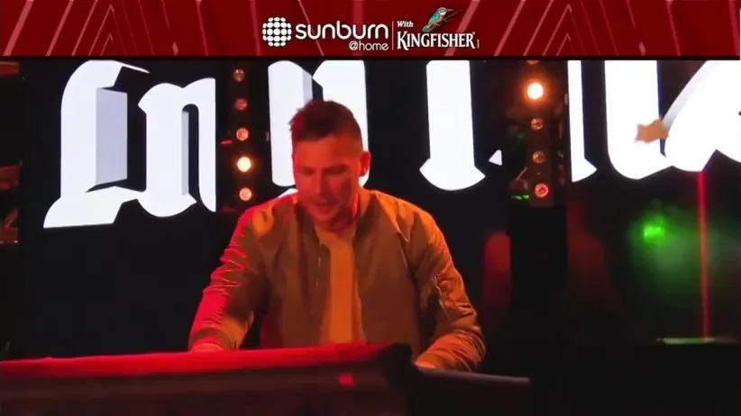 Lny Tnz - Sunburn at Home