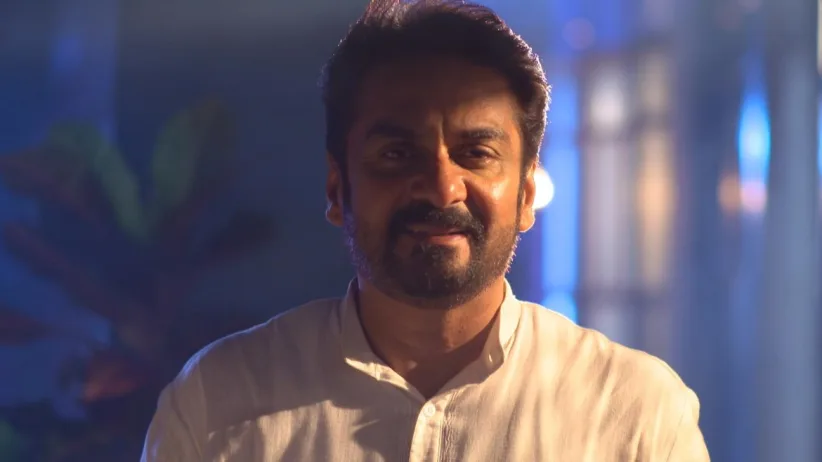 Ravi Varman meets Sreelakshmi - Neeyum Njanum