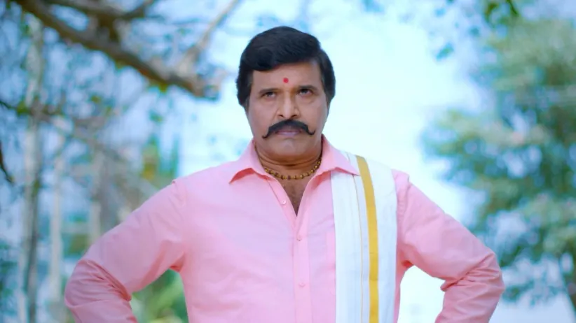 Veeraya Deva Confronts Raghu about His Actions - Paaru