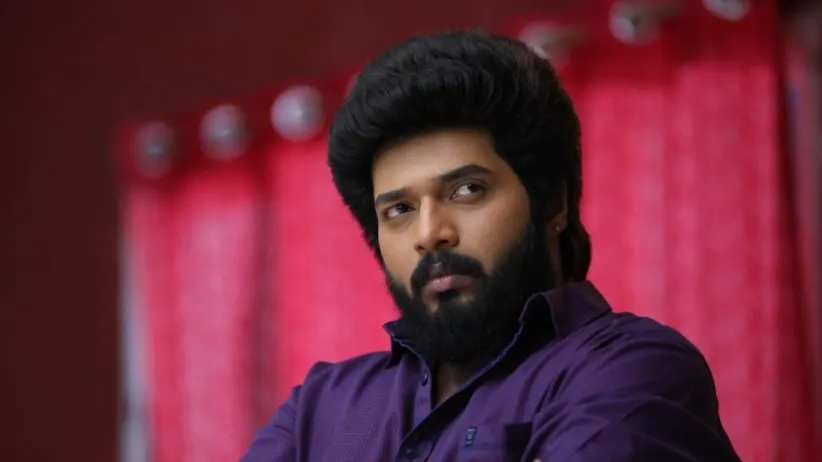 Akhila scolds Vanaja - Sembaruthi