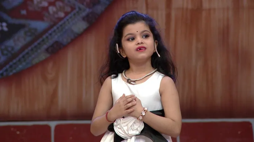 Divyansha's entertaining act - Rajo Queen 2020