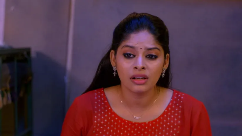 Sharda consoles Surya Prakash - Neethane Enthan Ponvasantham