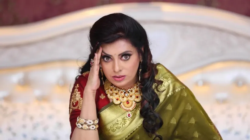 Vanaja stops Aishwarya - Sembaruthi