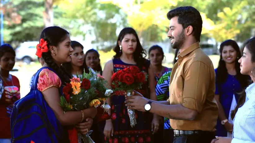 The college students welcome 'Kamali Mahajan'