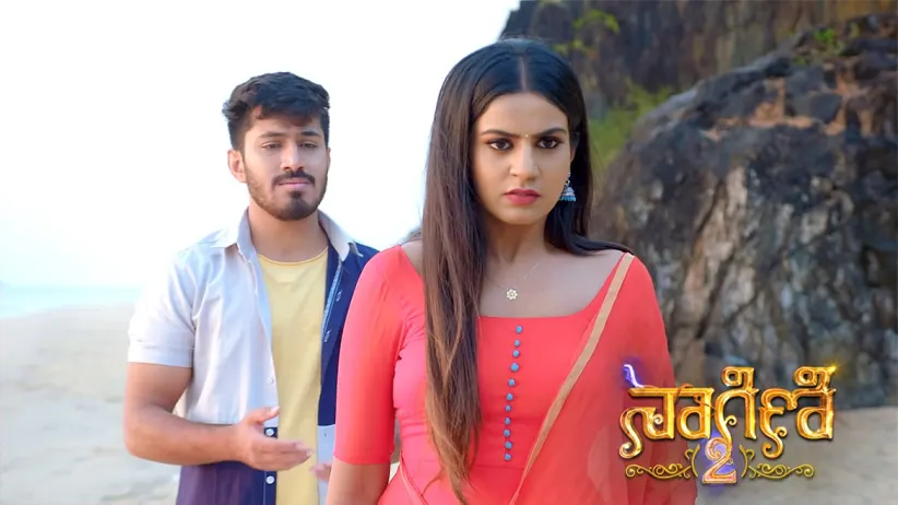 Shivani tries to reason with Trivikram - Naagini 2