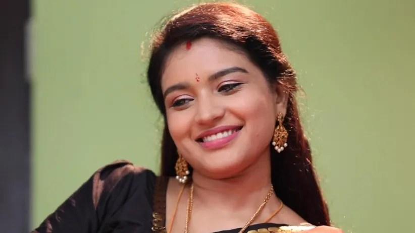 Parvathy expresses gratitude to Adithya - Sembaruthi