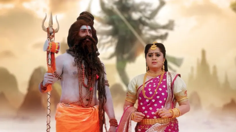 Nandisha gives Trishul the 'Manibandhana' - Naagini 2 