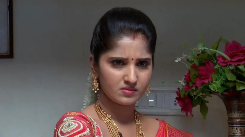 Nithya comes to Jai’s house - Kalyana Vaibhogam