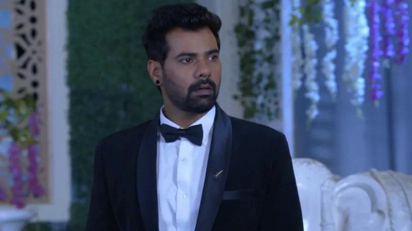 Rhea's Conspiracy - Iniya Iru Malargal
