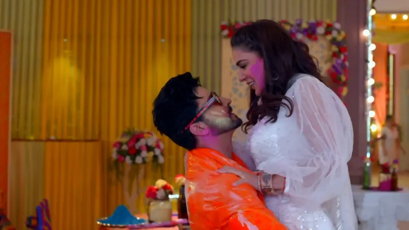 Karan and Preeta's Holi celebration | Kundali Bhagya