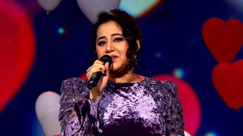 Payal Dev sings 'Dil Hai Ki Manta Nahin'