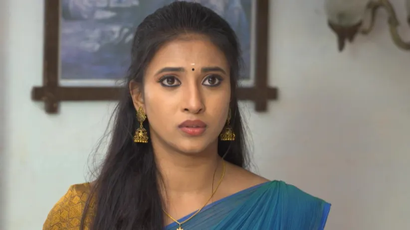 Hari falls unconscious - Gokulathil Seethai
