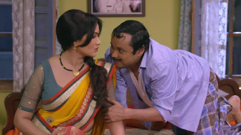 Karishma gives Rajesh an idea - Happu Ki Ultan Paltan