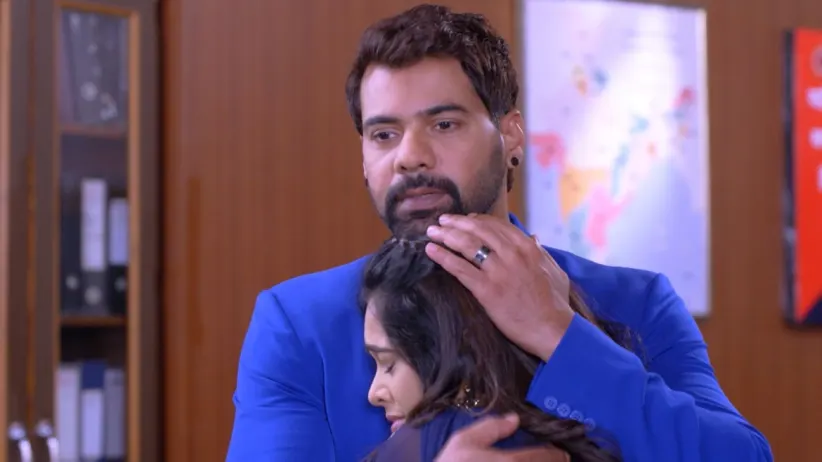 A Kind Hearted Ranbeer - Iniya Iru Malargal