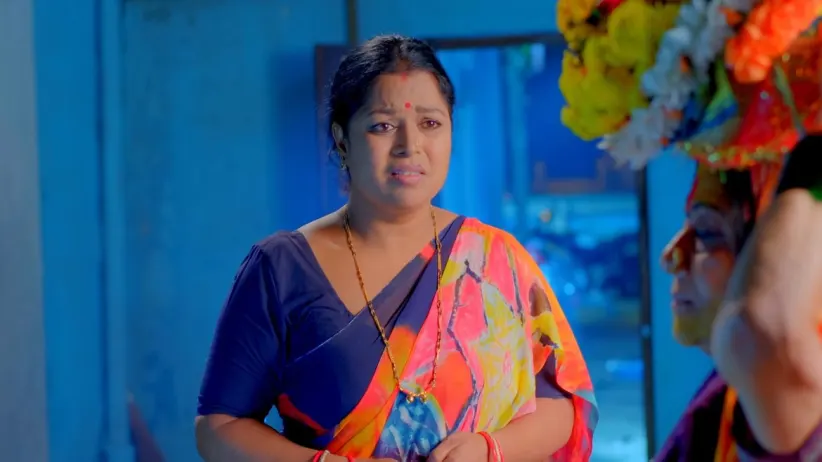 Jhende and Aryavardhan enjoy a cup of tea - Jothe Jotheyali