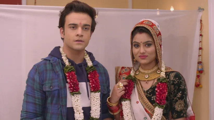 Dimple's disappearance shocks Prachi – Kumkum Bhagya