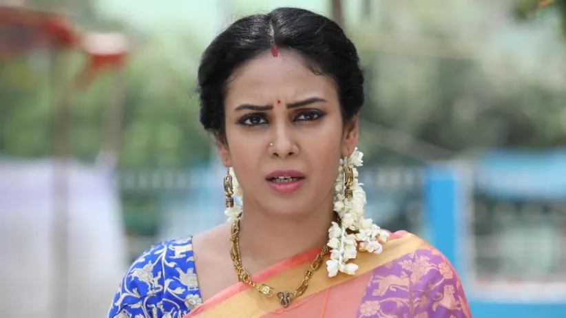 Kanthaswami learns the truth - Rettai Roja