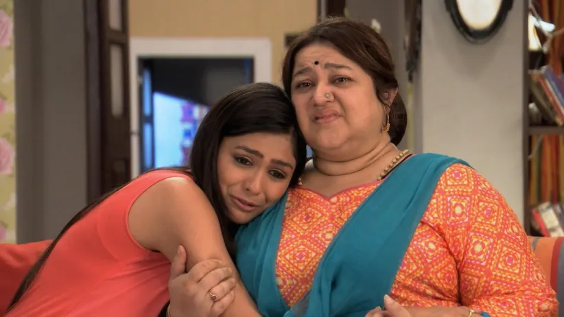 Priya tries to save Abhi - Sindhooram