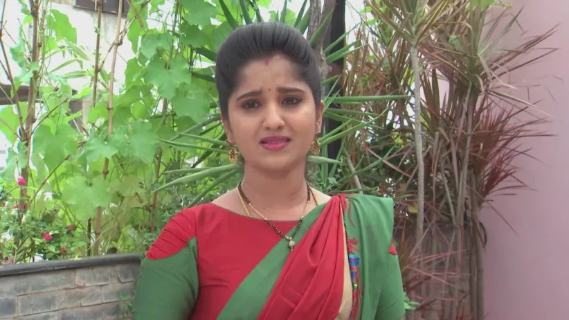 Prasad drinks the spiked juice - Kalyana Vaibhogam