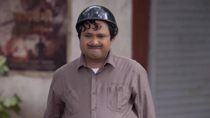 Happu takes revenge on Beni - Happu Ki Ultan Paltan