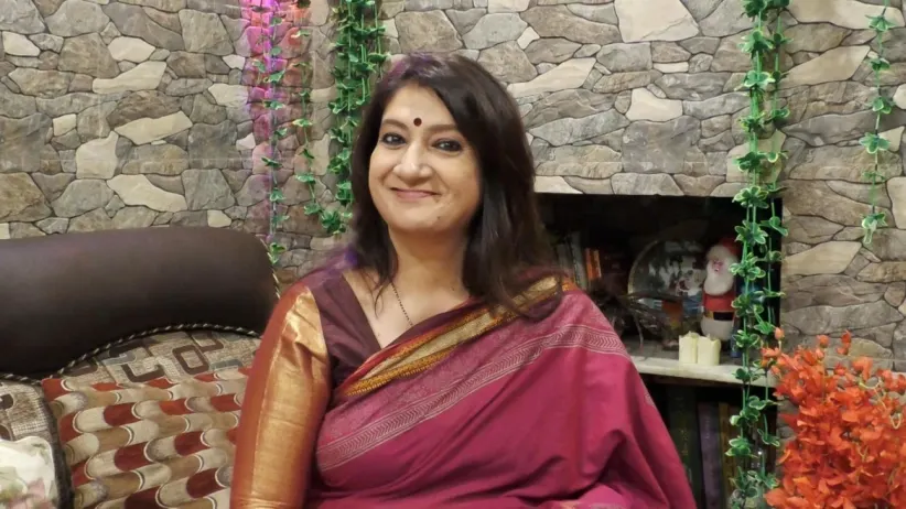 Swagata sings a song - Priyo Tarokar Andarmahal