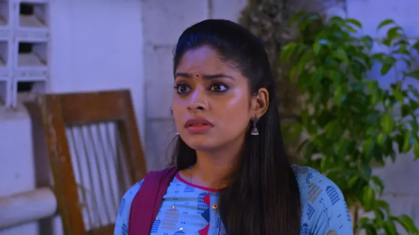 Anu gets annoyed with Sampath - Neethane Enthan Ponvasantham