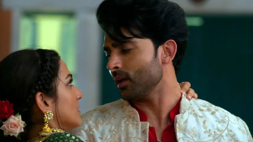 Mahi’s ‘Graha Pravesh’