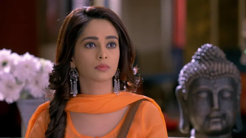 Rahul tells Prachi and Ranbeer about Mr Choubey - Kumkum Bhagya