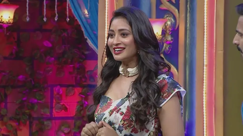 Anchors Ravi and Bhanu Host the Show - Adhirindi