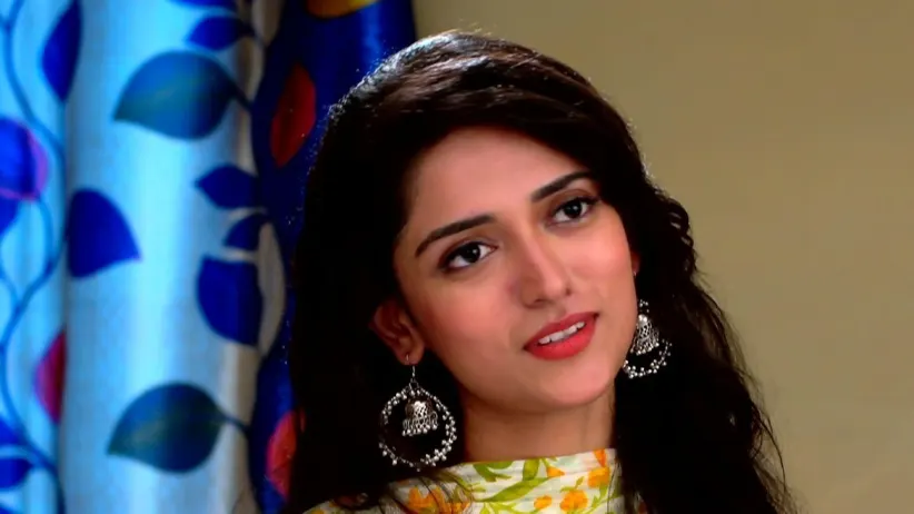 Seerat comes to her father’s rescue - Tera Rang Chadeya