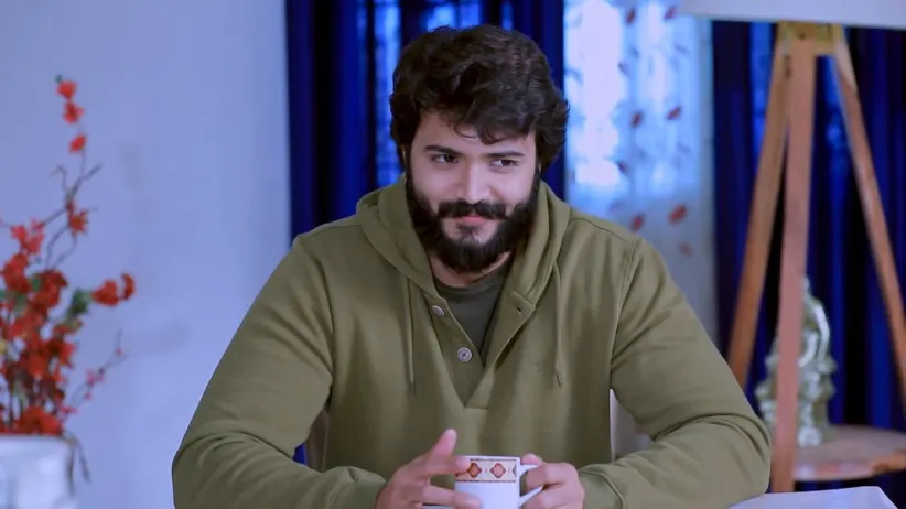 Aryavardhan calls Suriya - Jothe Jotheyali