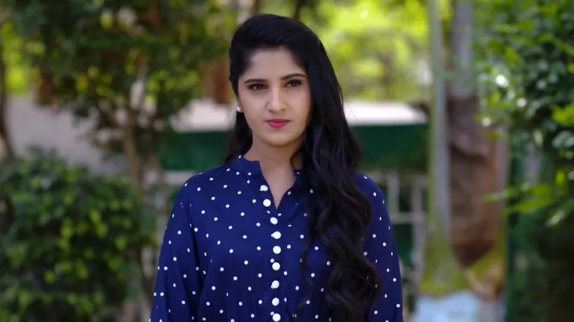 Manga prays to find her husband - Kalyana Vaibhogam