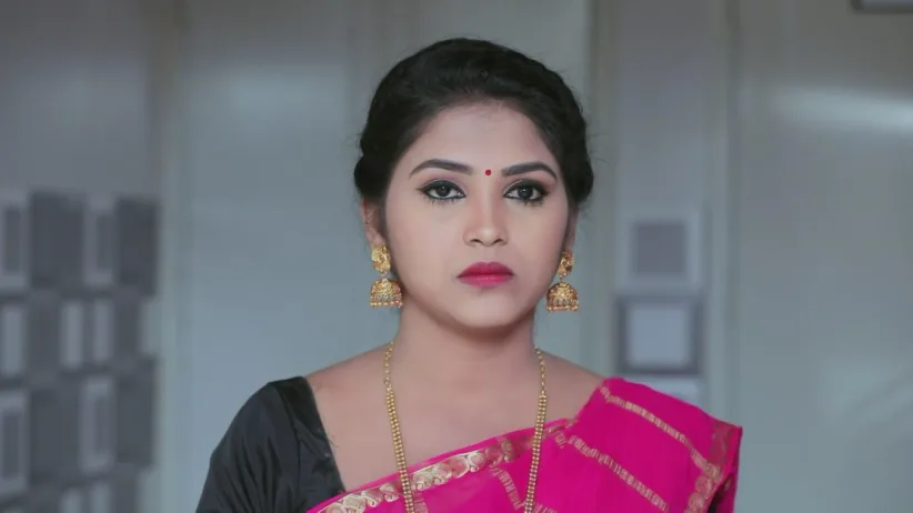 Anika tricks Kamali