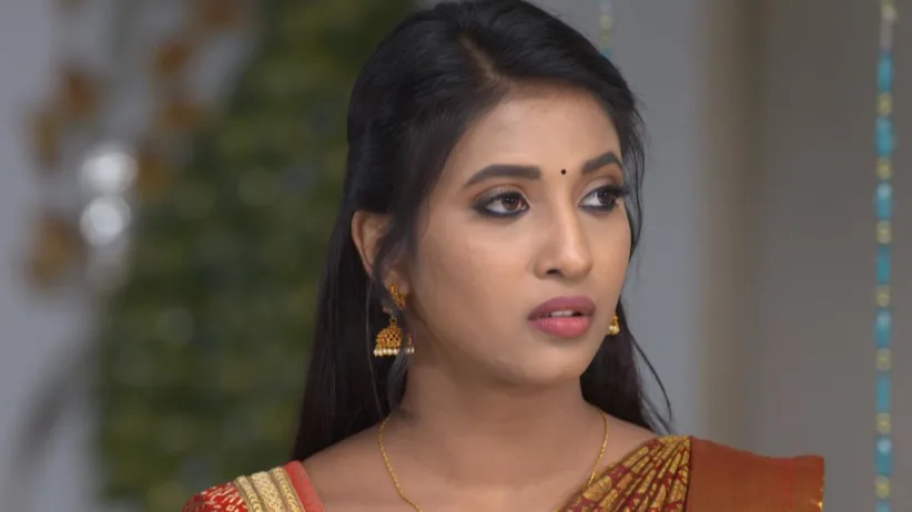 Hari learns the truth - Gokulathil Seethai