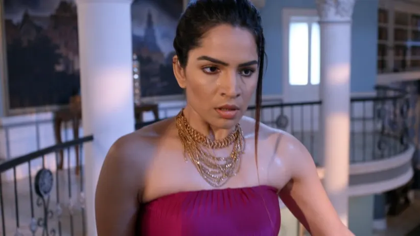Disha rushed to the hospital - Kumkum Bhagya