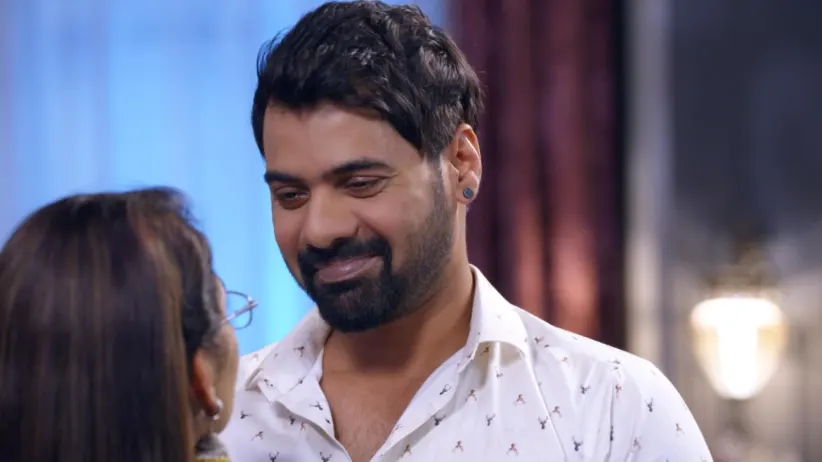Rhea Shares Her Feelings with Pragya - Iniya Iru Malargal