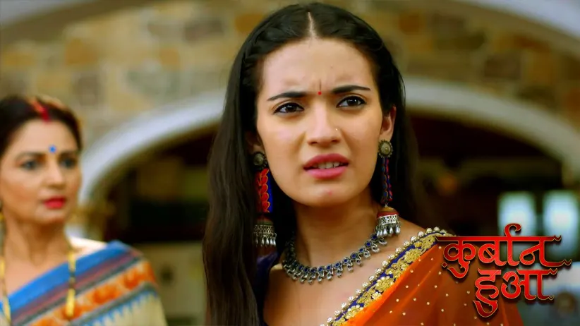 Chahat questions Naveli - Qurbaan Hua