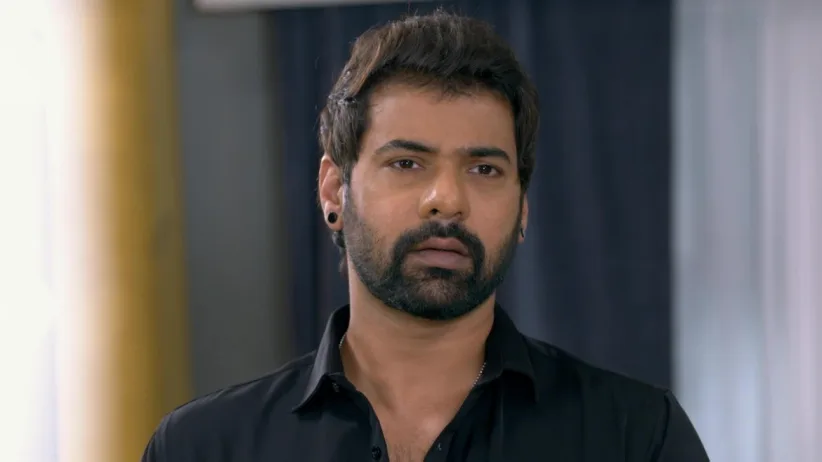 Abhi helps Ranbeer escape - Kumkum Bhagya
