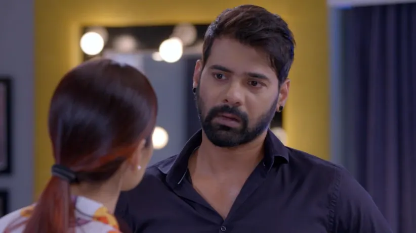 Pragya's Desire - Iniya Iru Malargal
