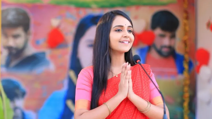Vedanth comes across Dhruva at Amulya's house - Gattimela