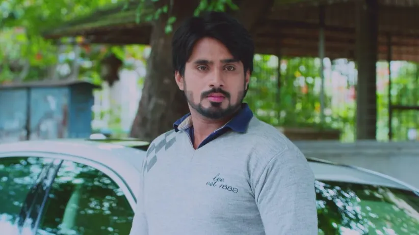 Vikrant confronts Suhasini - Gattimela
