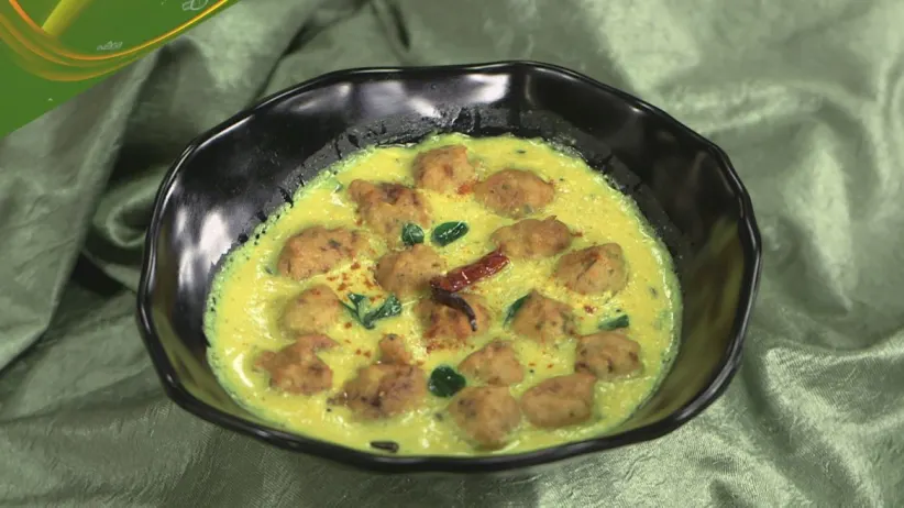 Takatli Bhaji and Paneer Koliwada - Aamhi Saare Khavayye