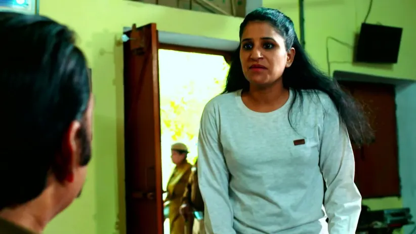 Bhuvan Singh and Jia's Mysterious Death