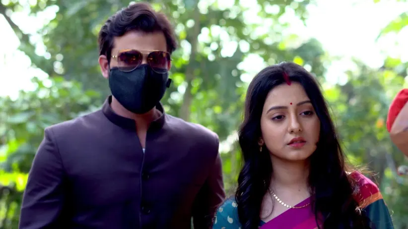 Bipin and Priyam come face-to-face - Jiban Saathi