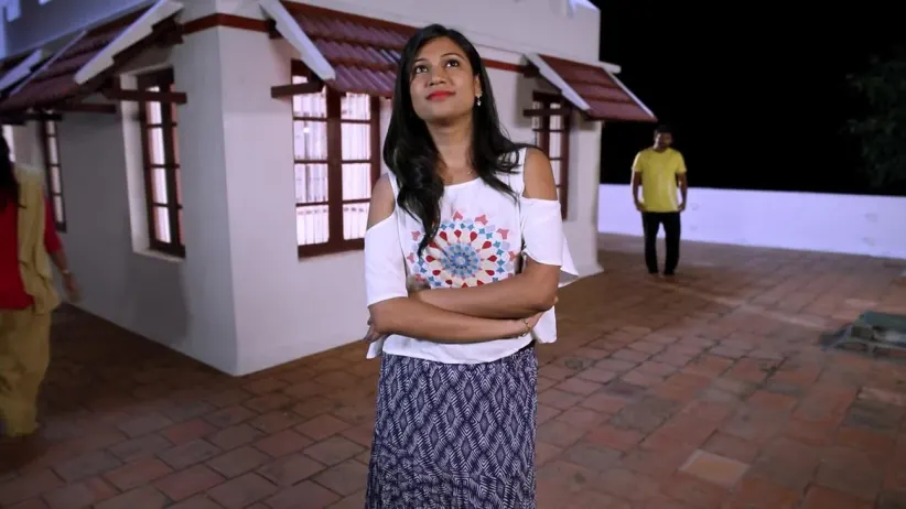 Ponni Takes Charge - Oru Oorula Oru Rajakumari