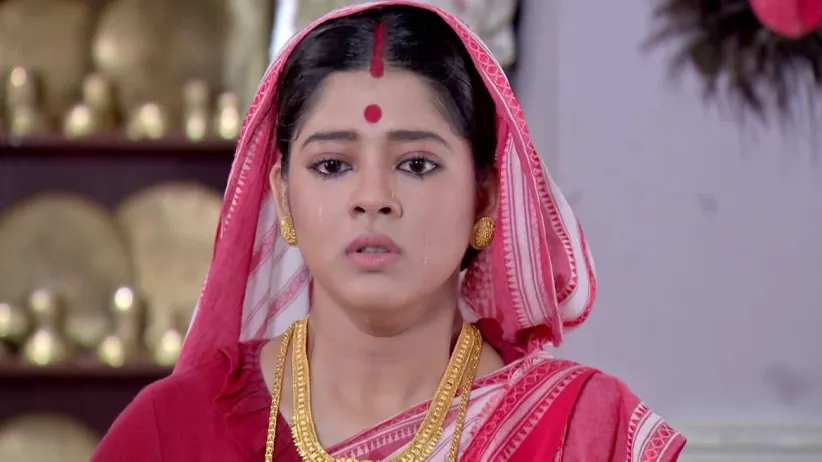 The priest returns - Rani Rashmoni