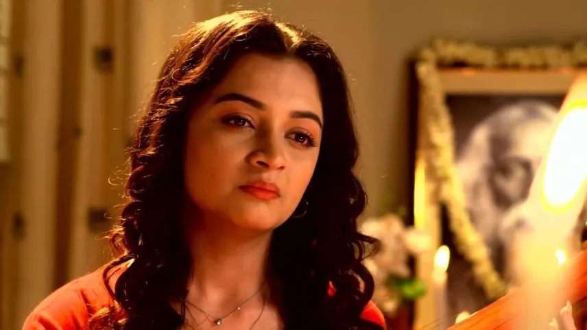 icche nadi, icche putul, Mainak Banerjee, serial, shweta Mishra, Titiksha Das, two sister's story Icche Putul TV Serial Online - Watch Tomorrow's Episode Before TV on ZEE5