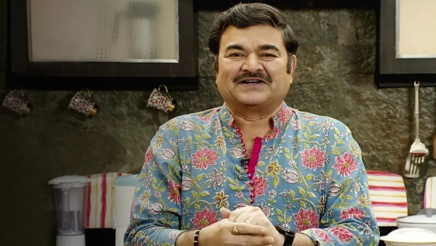 aamhi saare khavayye TV Show